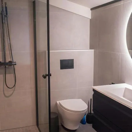 Apartman Modern Flat With Fjord View On